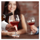 Verkostungsrunde mit Olivenölgläsern